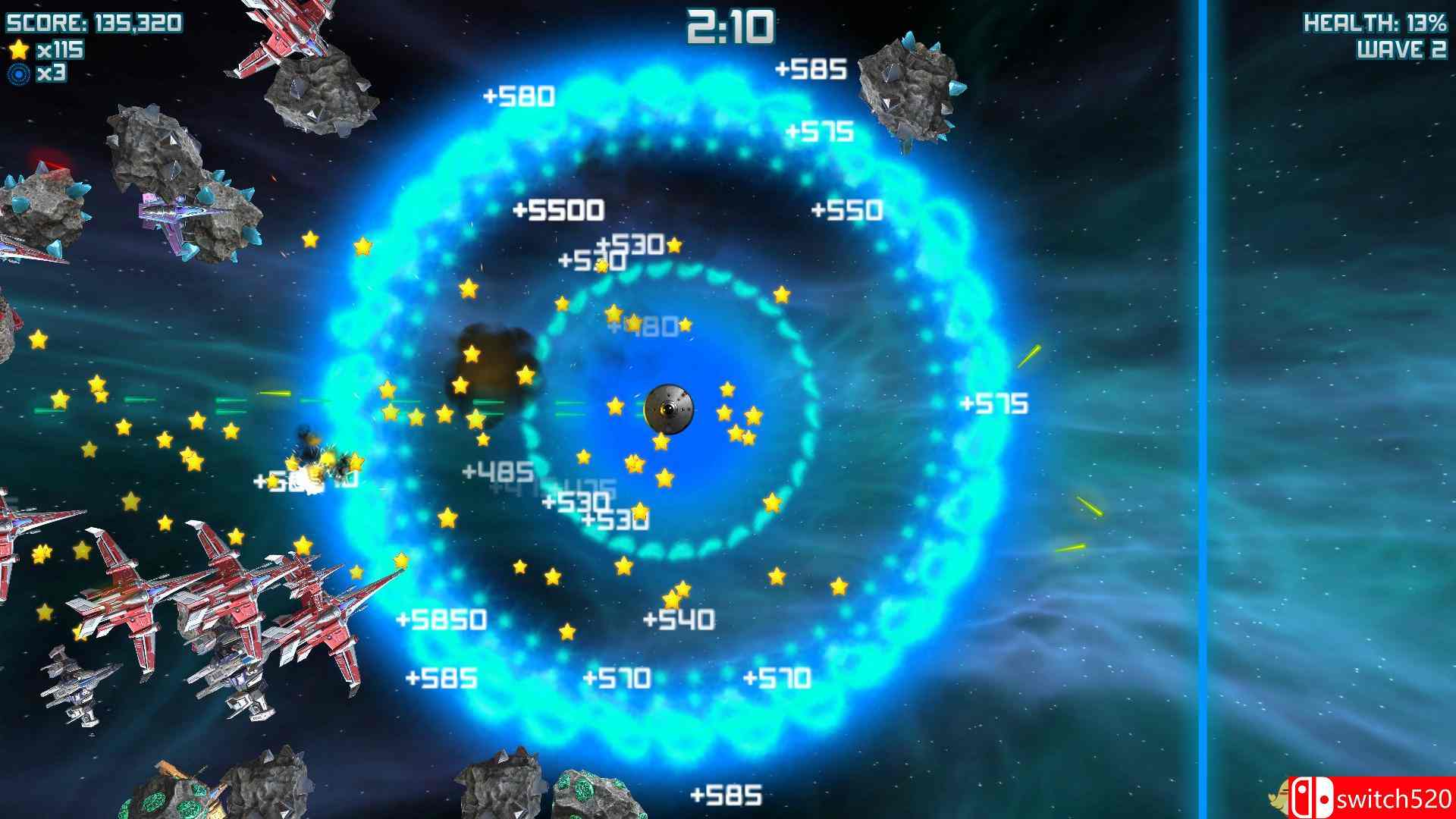 飞船竞技场游戏截图5