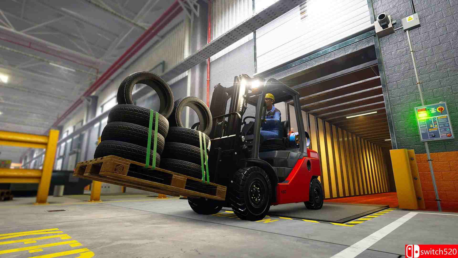 《叉车模拟器》游戏截图1