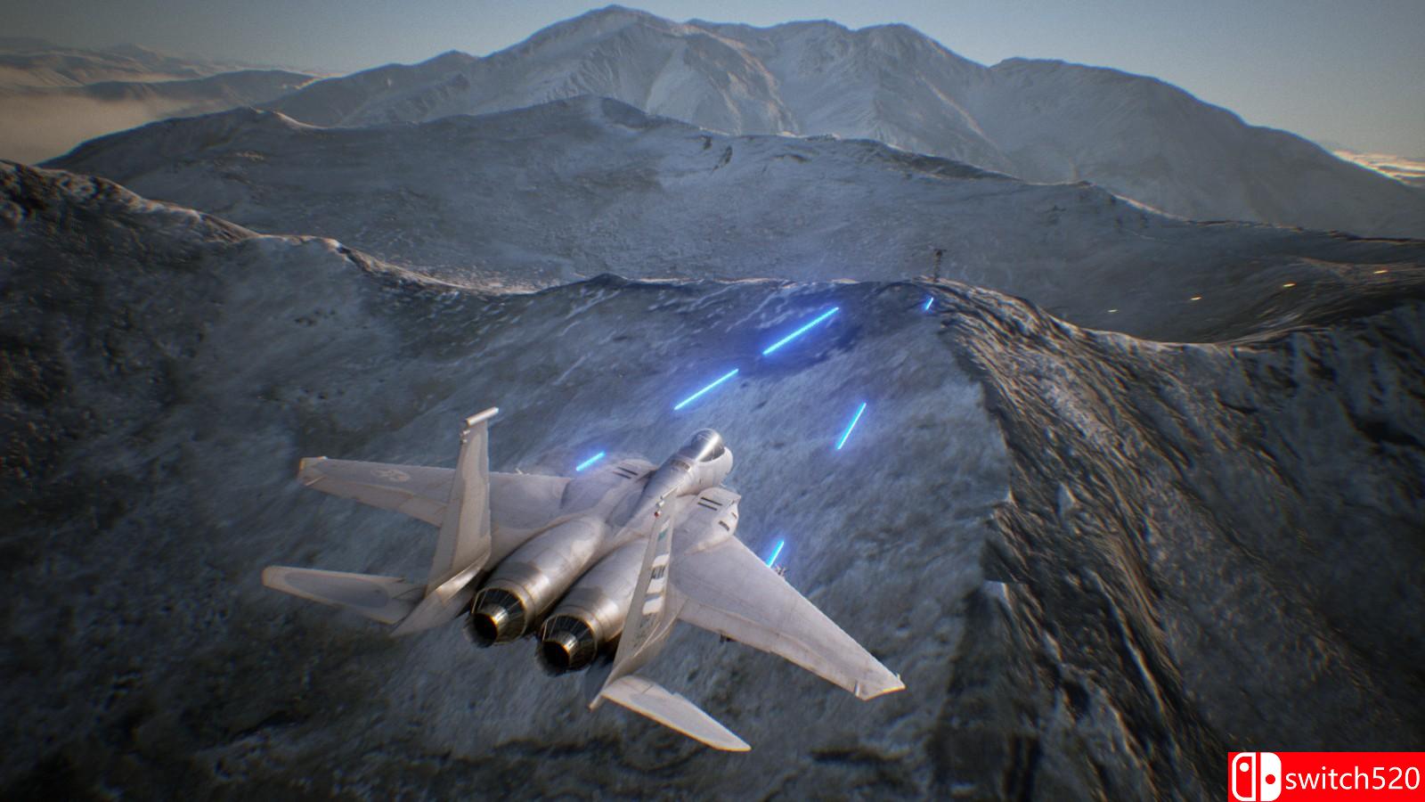 《皇牌空战7：未知空域》游戏截图6