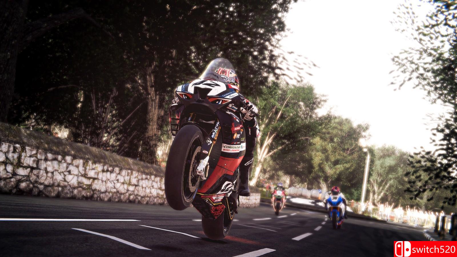 《曼岛TT赛：边缘竞速3》游戏截图3